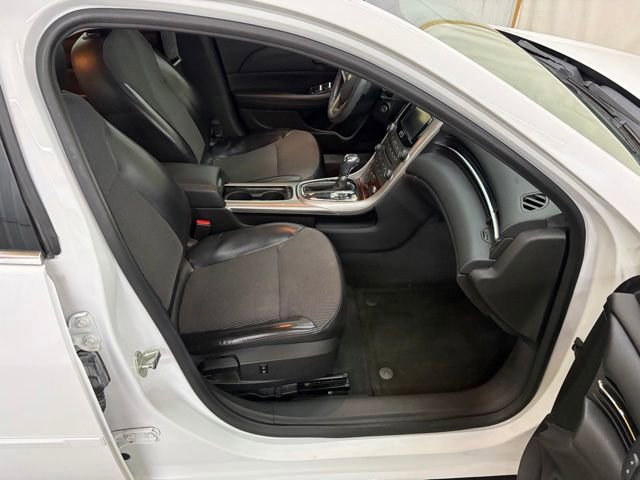 Used 2013 Chevrolet Malibu LT w/ Power Convenience Package FWD image 17
