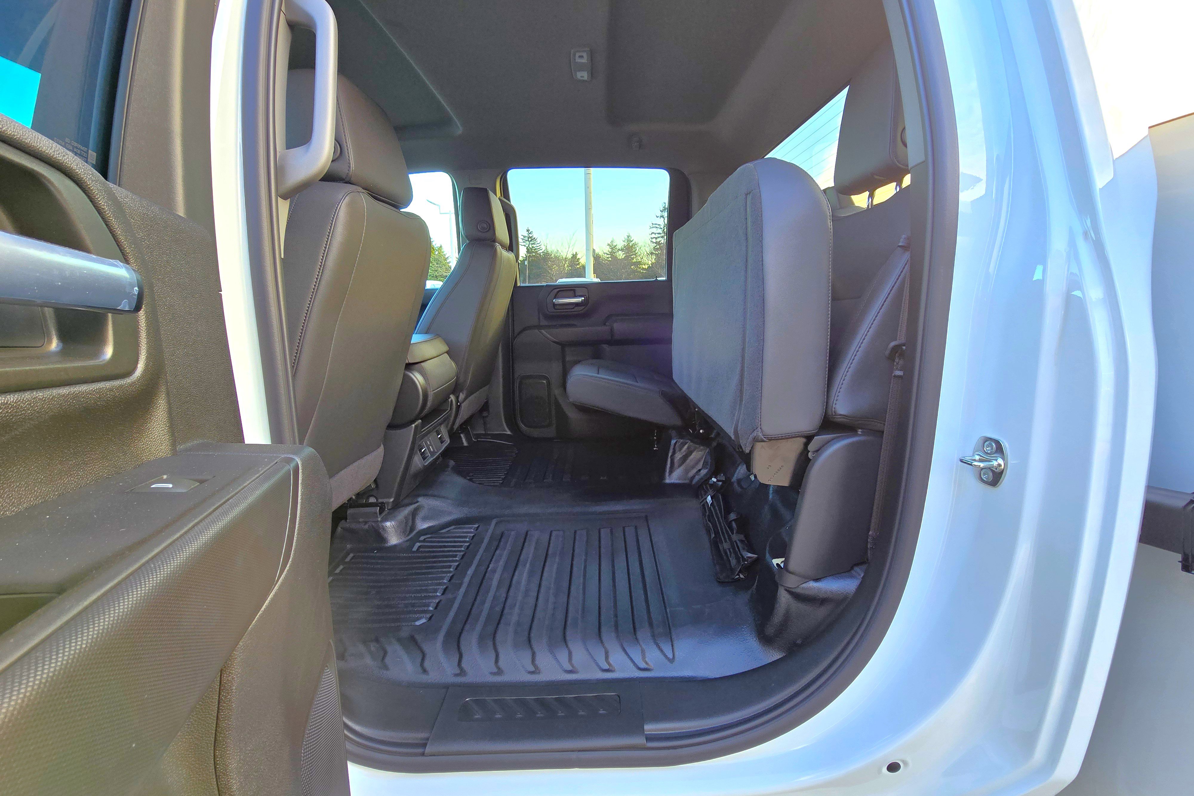 New 2025 GMC Sierra 3500 Pro w/ Convenience Package image 16