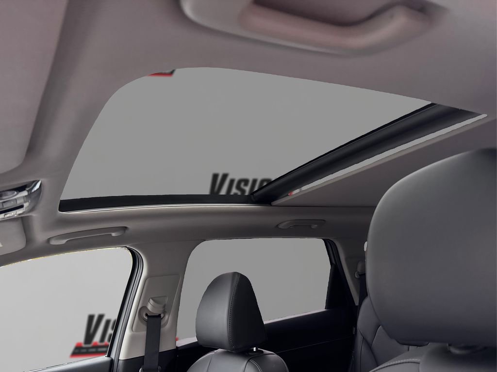 Certified 2025 Kia Sorento S w/ Panoramic Sunroof Package image 19