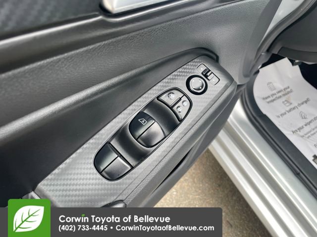 Used 2024 Nissan Altima 2.5 SV image 11
