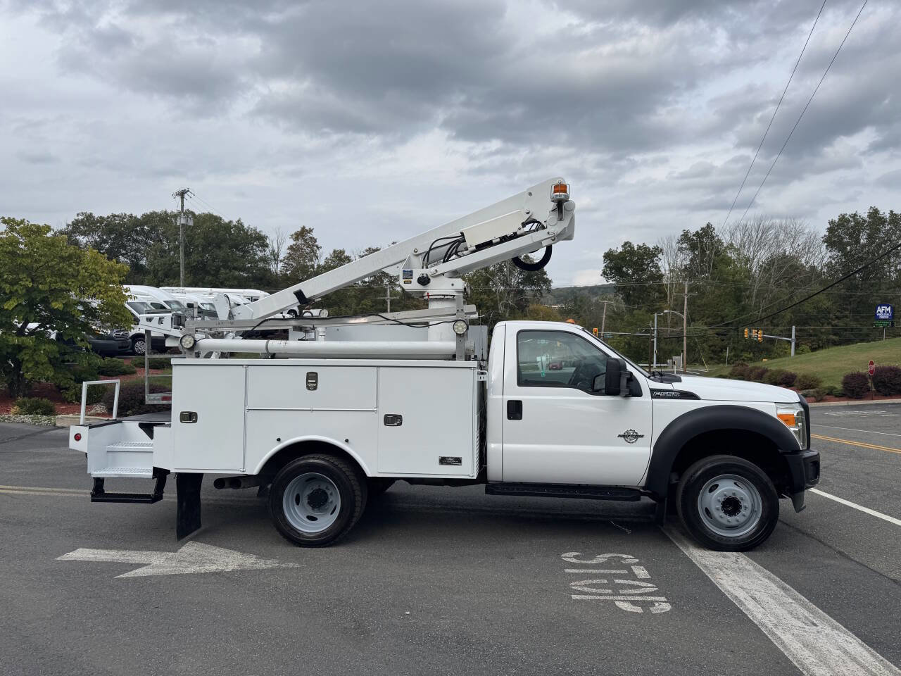 Used 2014 Ford F550 2WD Regular Cab Super Duty w/ Snow Plow Prep Package image 6