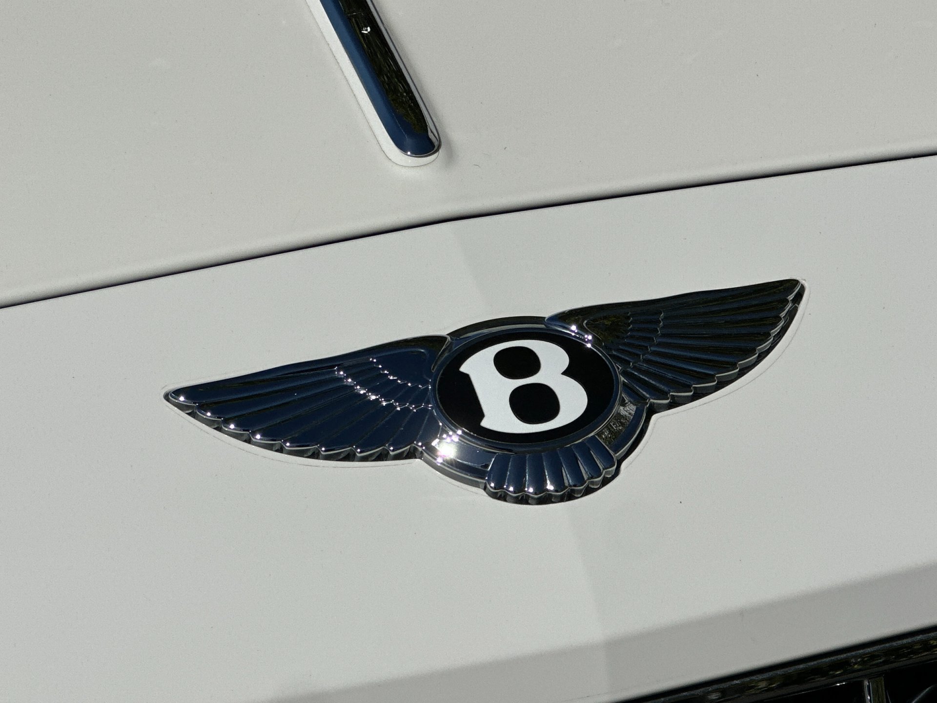 Certified 2023 Bentley Flying Spur Azure AWD/4WD image 31