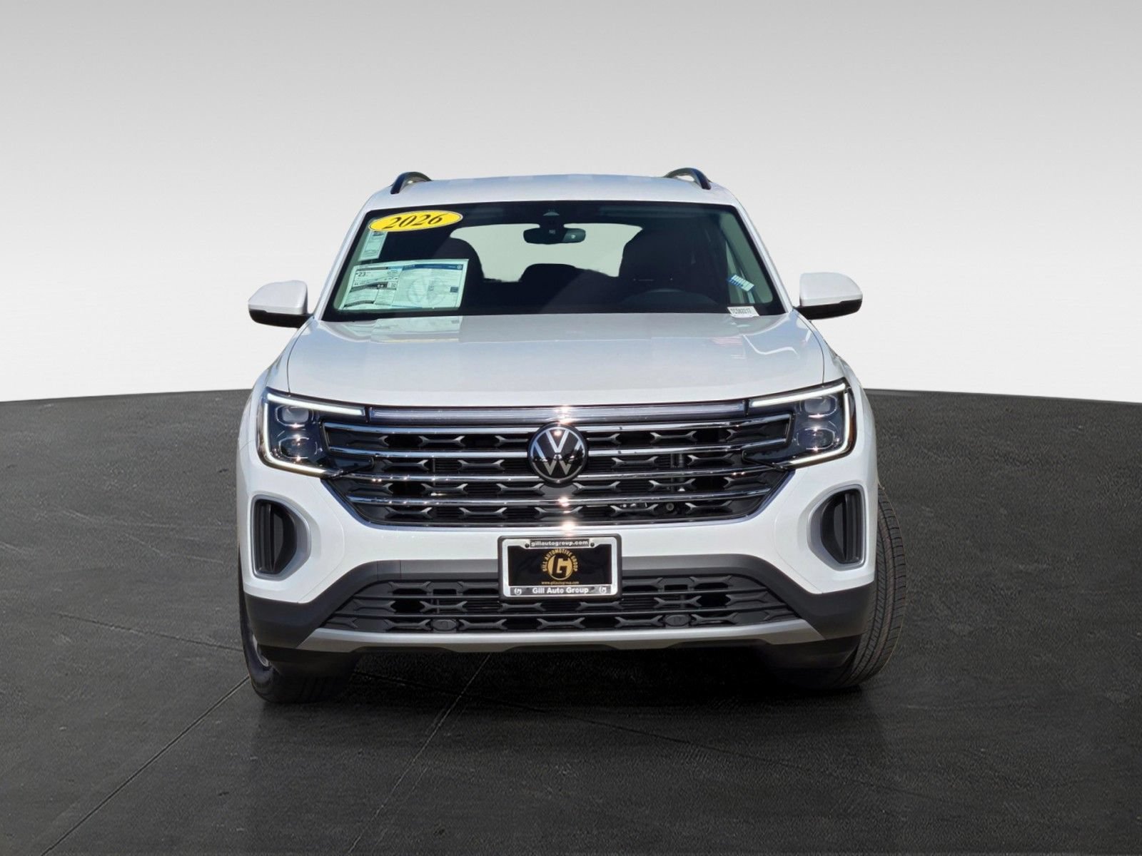 New 2026 Volkswagen Atlas SE FWD image 2