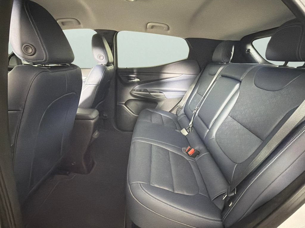 Used 2023 Chevrolet Bolt EUV Premier FWD image 26
