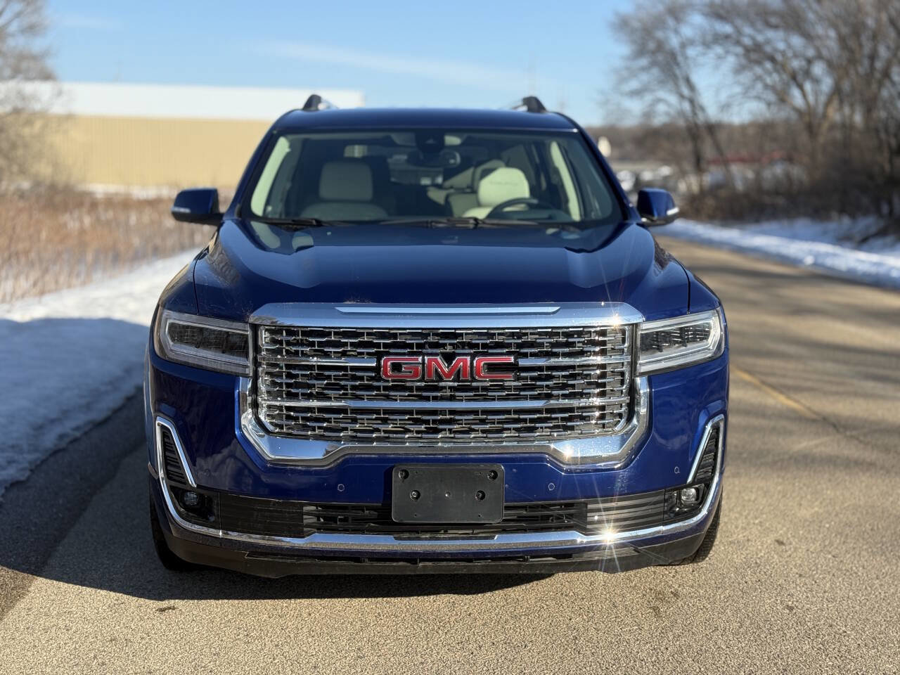 Used 2023 GMC Acadia Denali AWD/4WD image 3