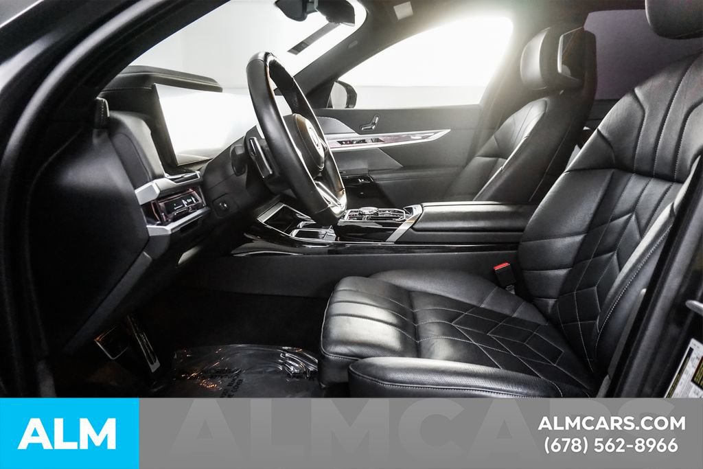 Used 2024 BMW i7 eDrive50 w/ M Sport Package RWD image 15