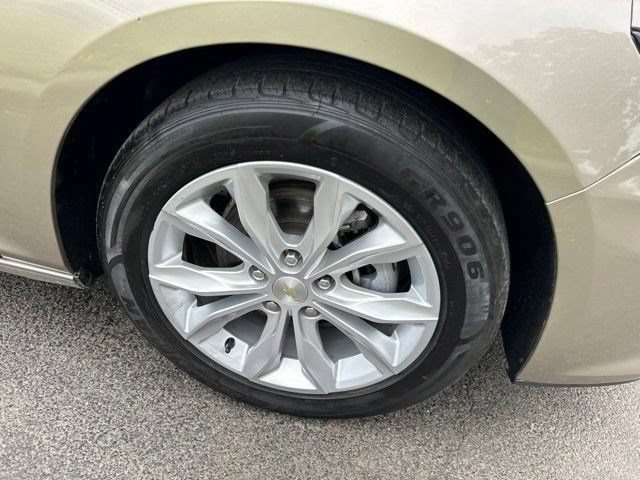 Used 2023 Chevrolet Malibu LT w/ Driver Confidence Package FWD image 44