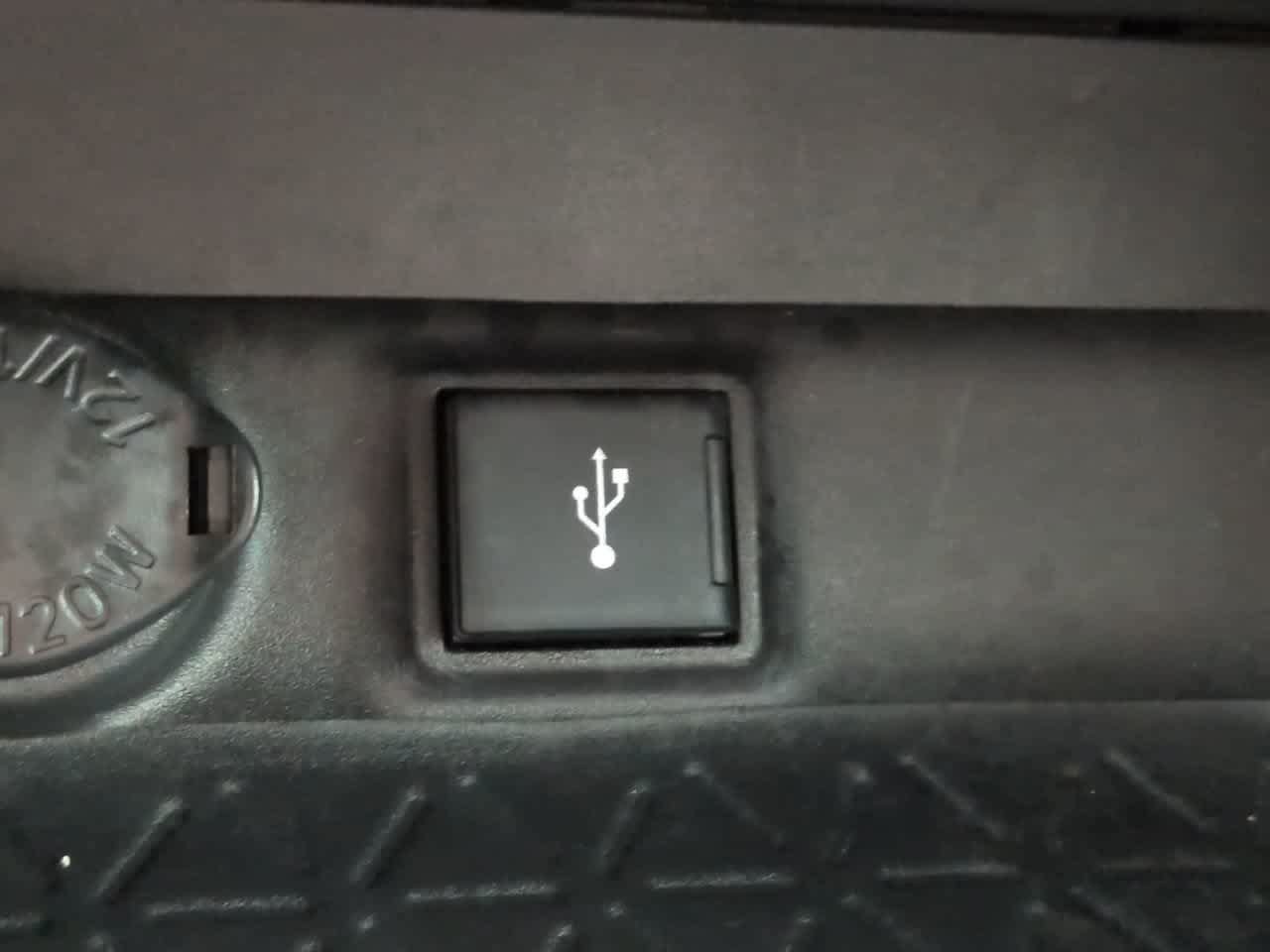 Certified 2021 Toyota RAV4 XLE Premium FWD image 21