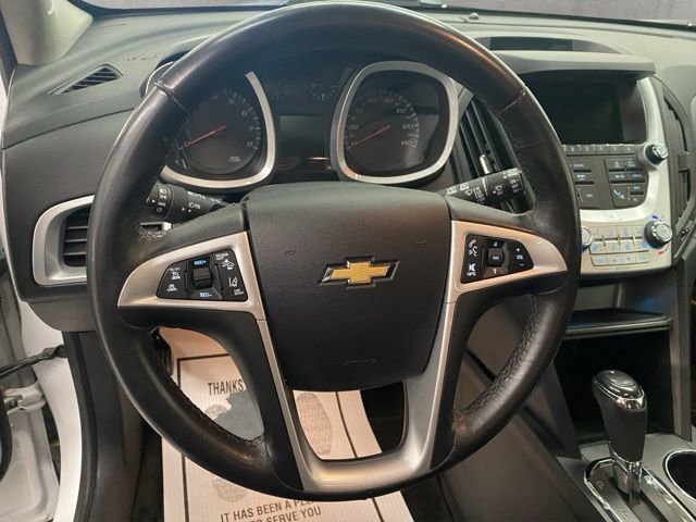 Used 2017 Chevrolet Equinox Premier w/ Enhanced Convenience Package AWD/4WD image 15
