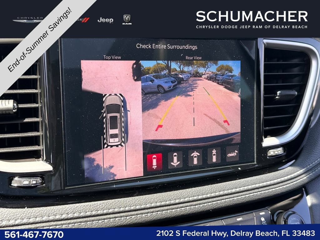 New 2027 Chrysler Pacifica Limited AWD/4WD image 19