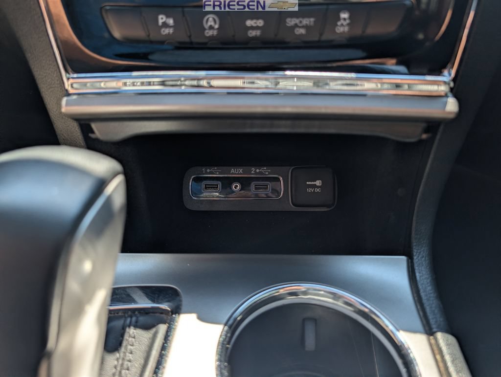 Used 2019 Jeep Grand Cherokee Altitude AWD/4WD image 14