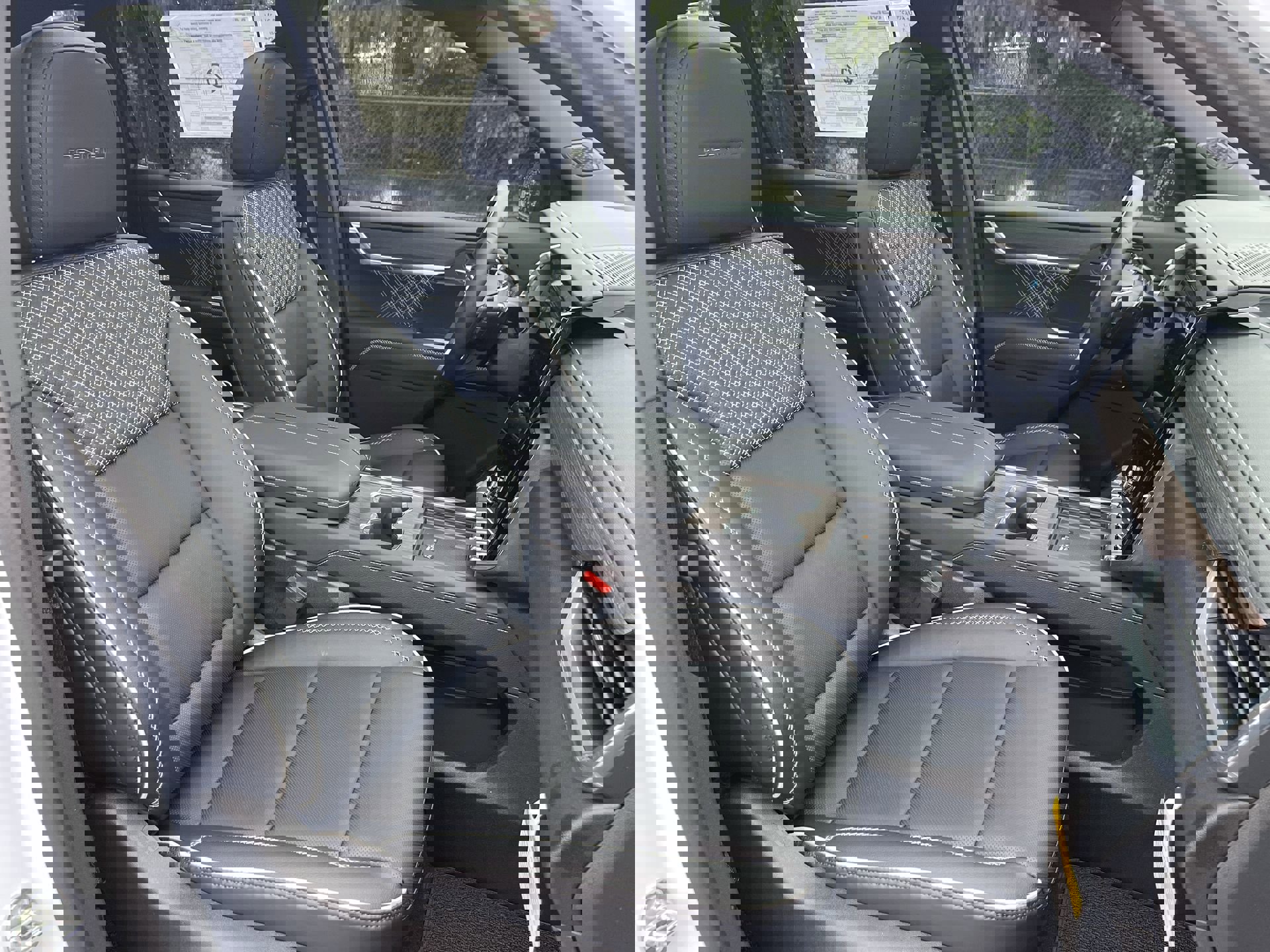 New 2026 GMC Acadia Denali w/ Super Cruise Package image 64