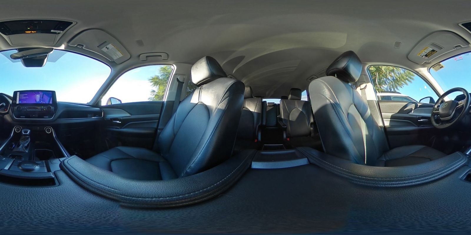 Used 2025 Toyota Grand Highlander FWD image 42