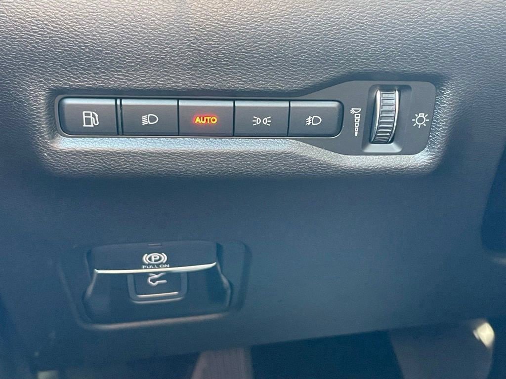 New 2026 Jeep Cherokee Limited AWD/4WD image 16