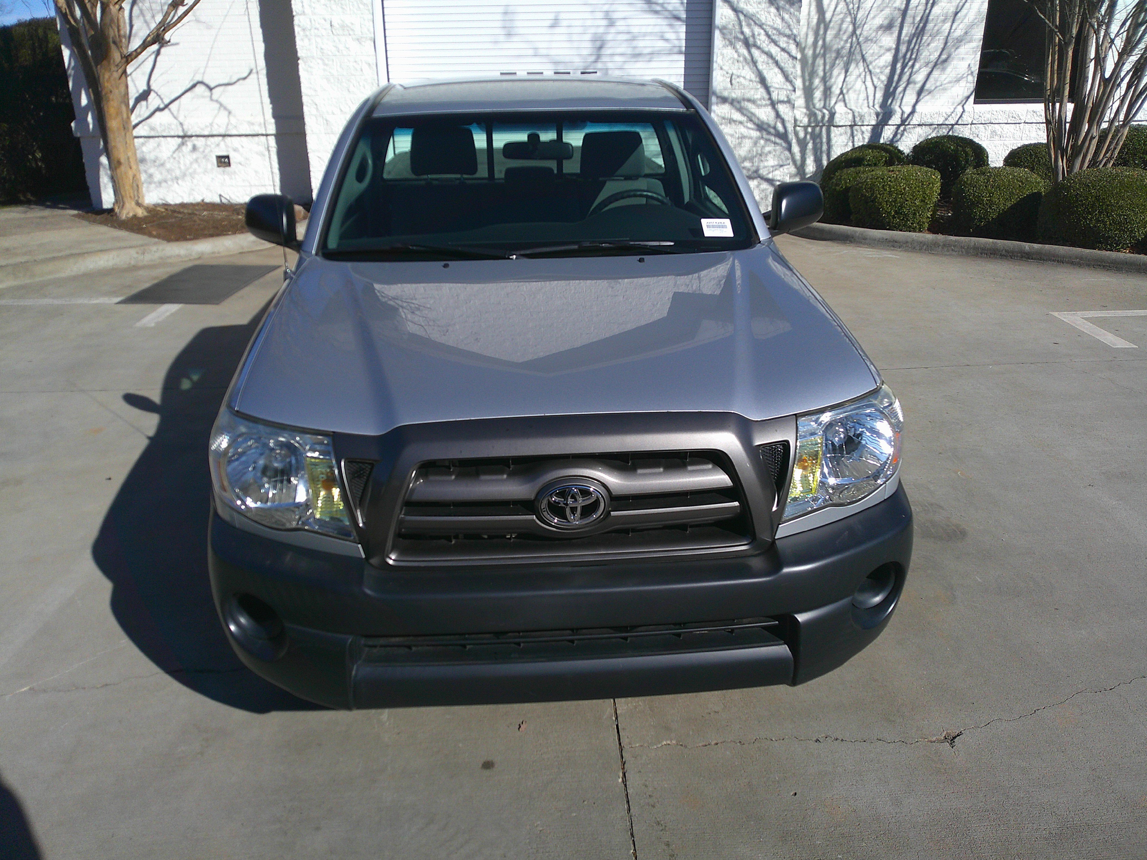 Used 2009 Toyota Tacoma 2WD Regular Cab image 3