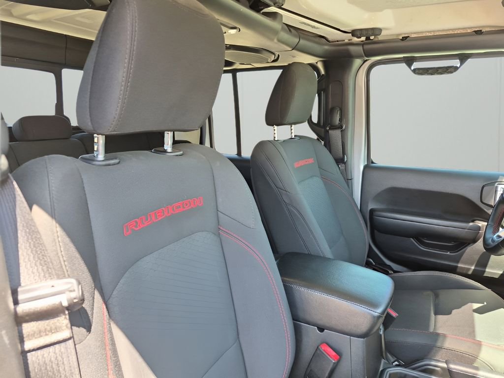 Used 2021 Jeep Gladiator Rubicon w/ LED Lighting Group AWD/4WD image 16