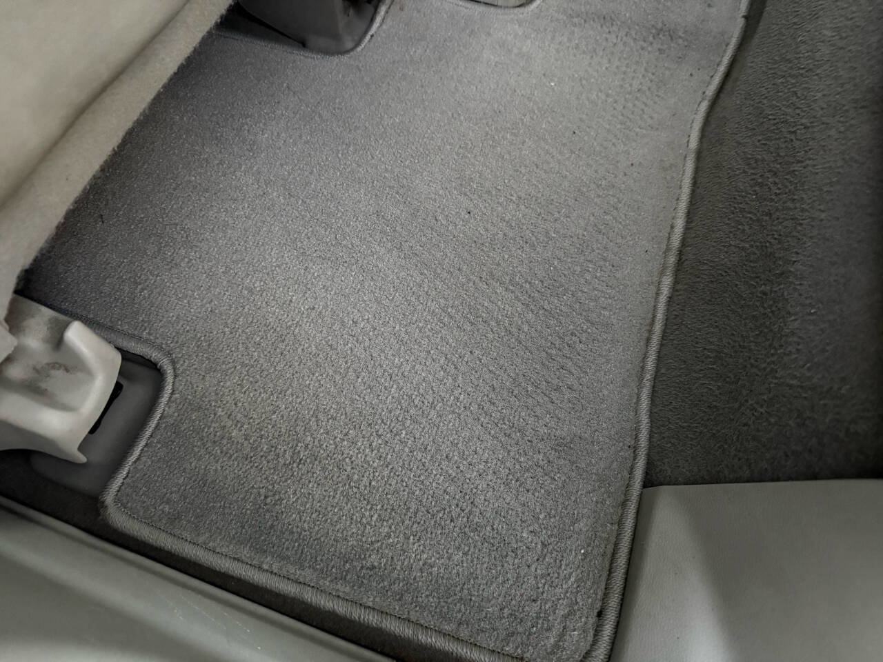 Used 2010 Acura RDX SH-AWD image 12