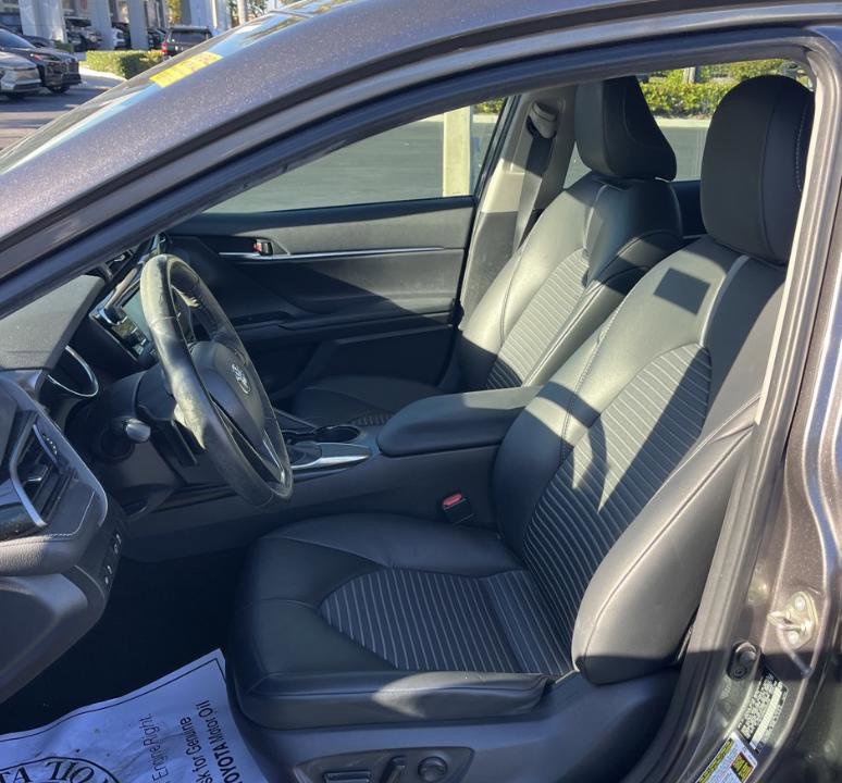 Used 2019 Toyota Camry SE image 9