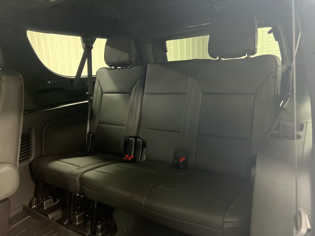 New 2026 Chevrolet Suburban High Country AWD/4WD image 25