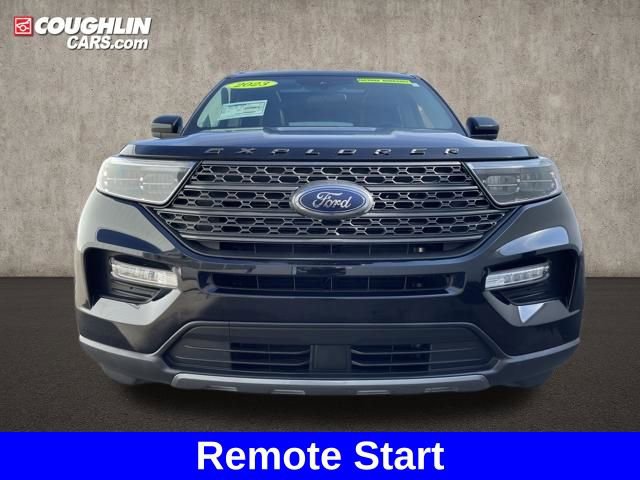 Used 2023 Ford Explorer XLT w/ Equipment Group 202A image 8