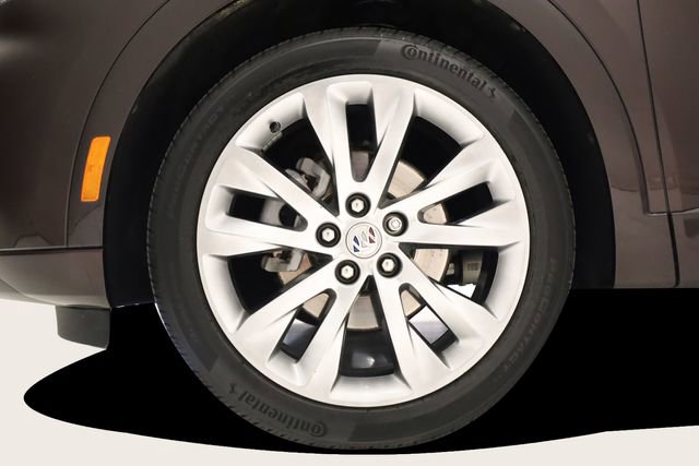 Used 2022 Buick Envision Avenir w/ Technology Package II image 9