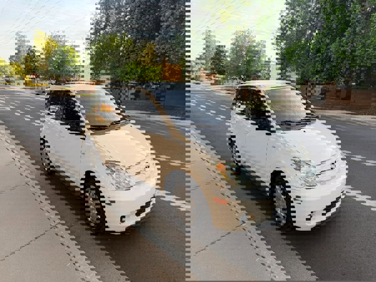 Used 2005 Scion xA image 7