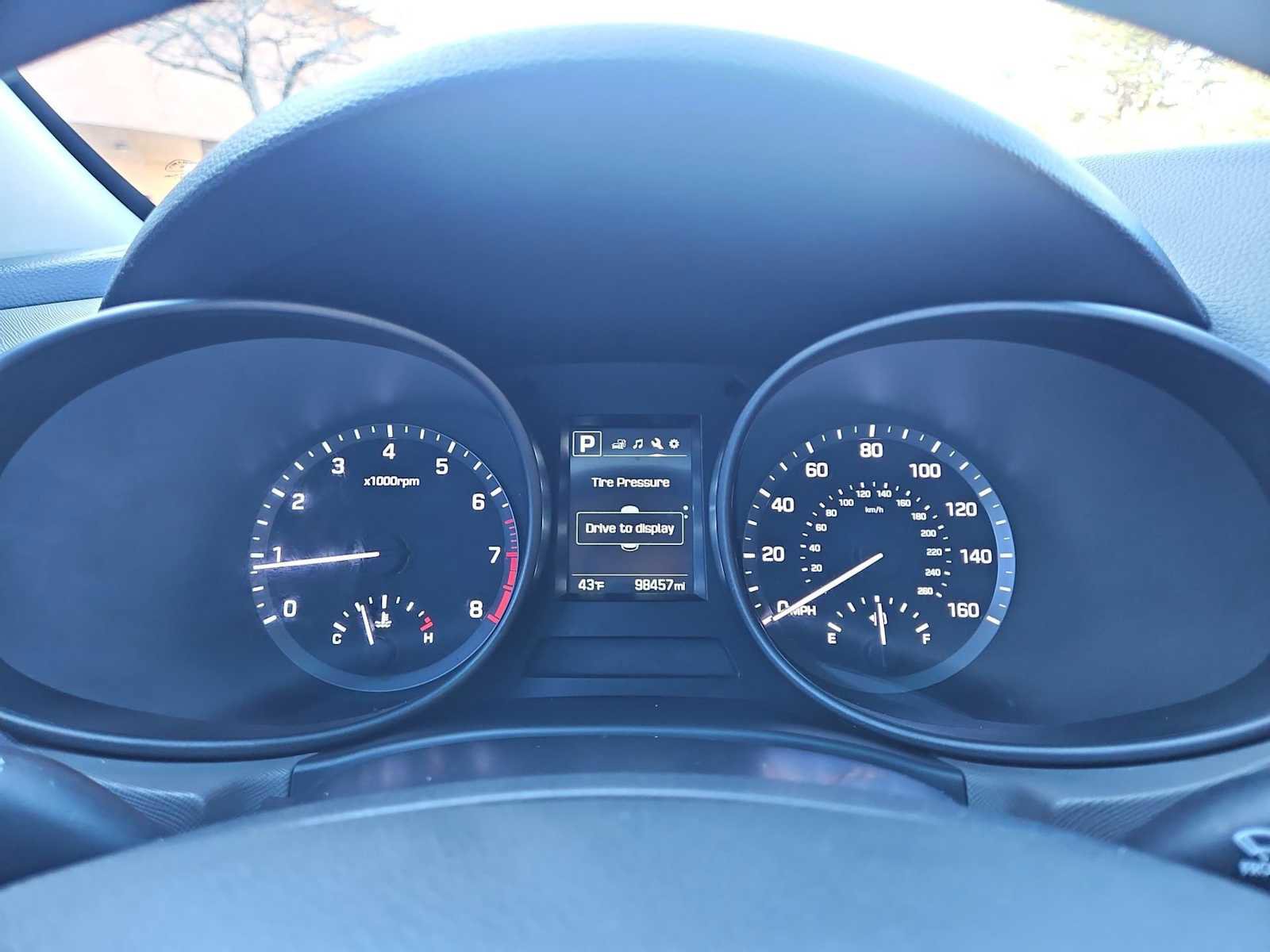 Used 2017 Hyundai Santa Fe Sport image 30