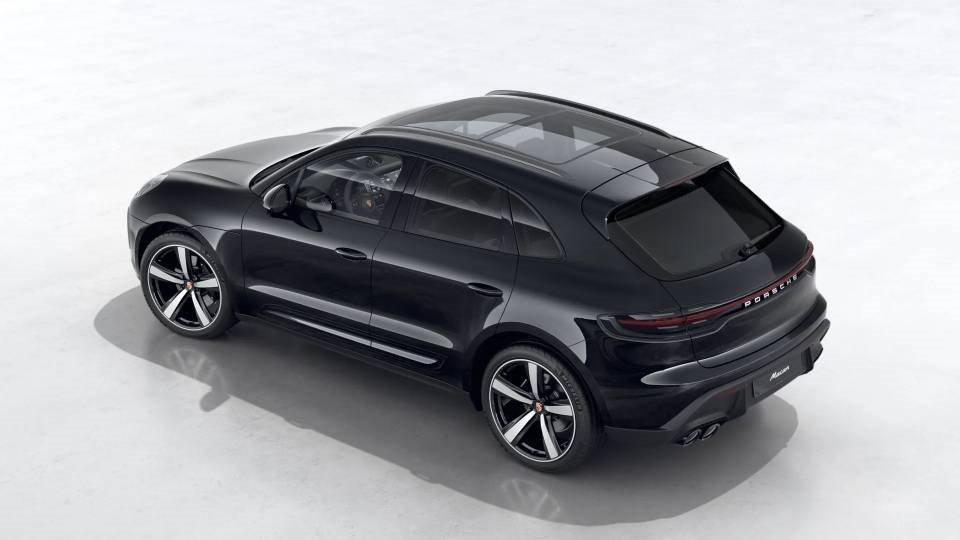 New 2026 Porsche Macan image 4