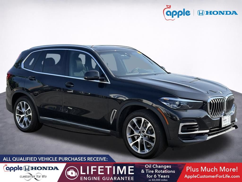 Used 2023 BMW X5 xDrive40i w/ Premium Package AWD/4WD image 1