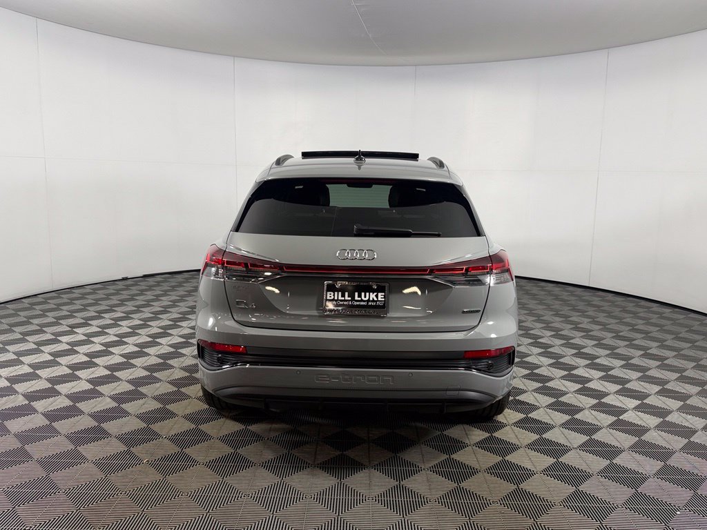 Used 2025 Audi Q4 e-tron Prestige w/ Black Optic Package AWD/4WD image 9