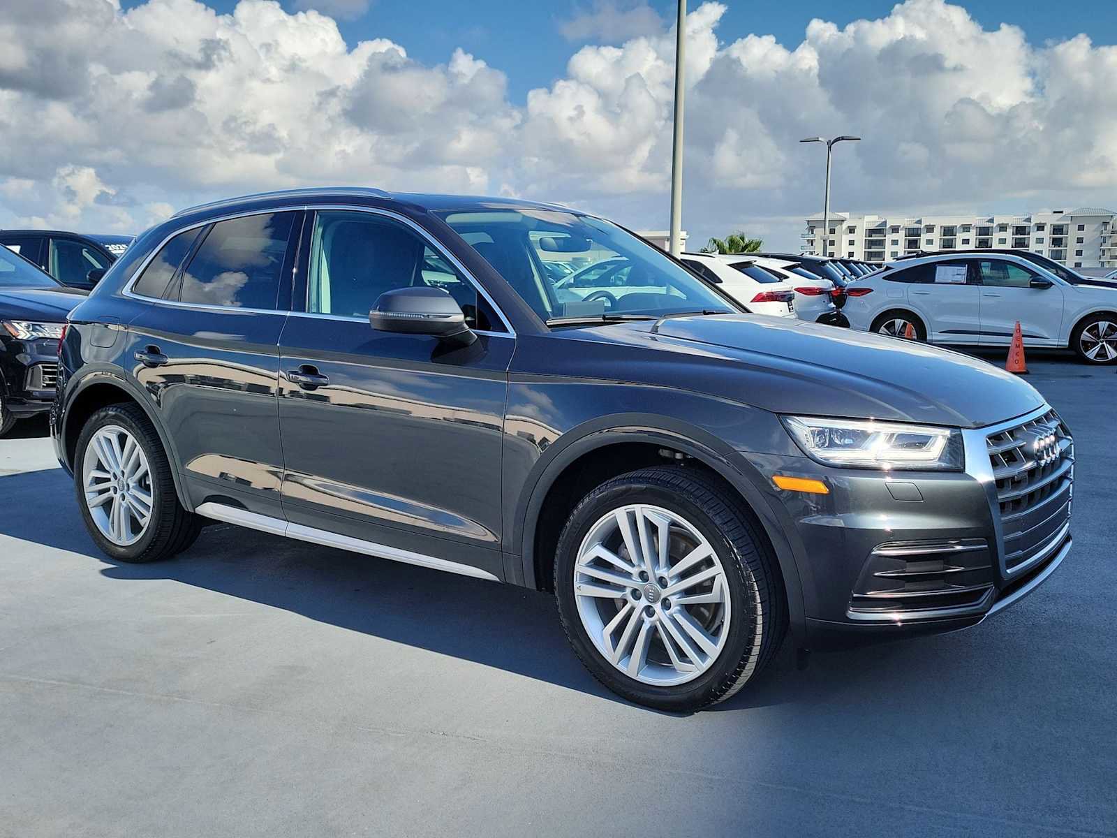 Used 2018 Audi Q5 2.0T Premium Plus w/ Premium Plus Package image 8