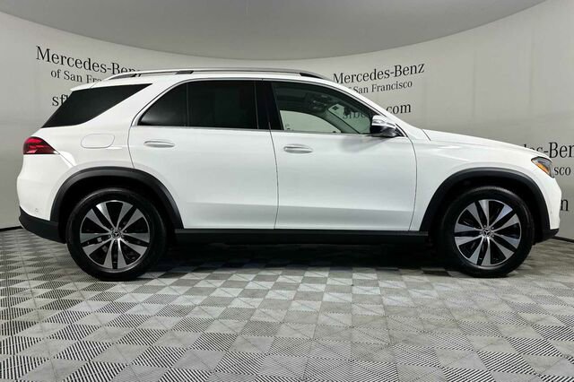 Certified 2025 Mercedes-Benz GLE 350 4MATIC image 3
