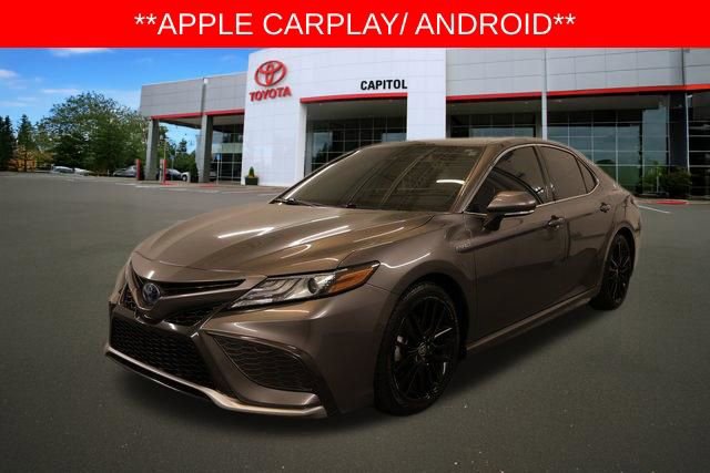 Used 2021 Toyota Camry XSE w/ Navigation Upgrade Package FWD image 6