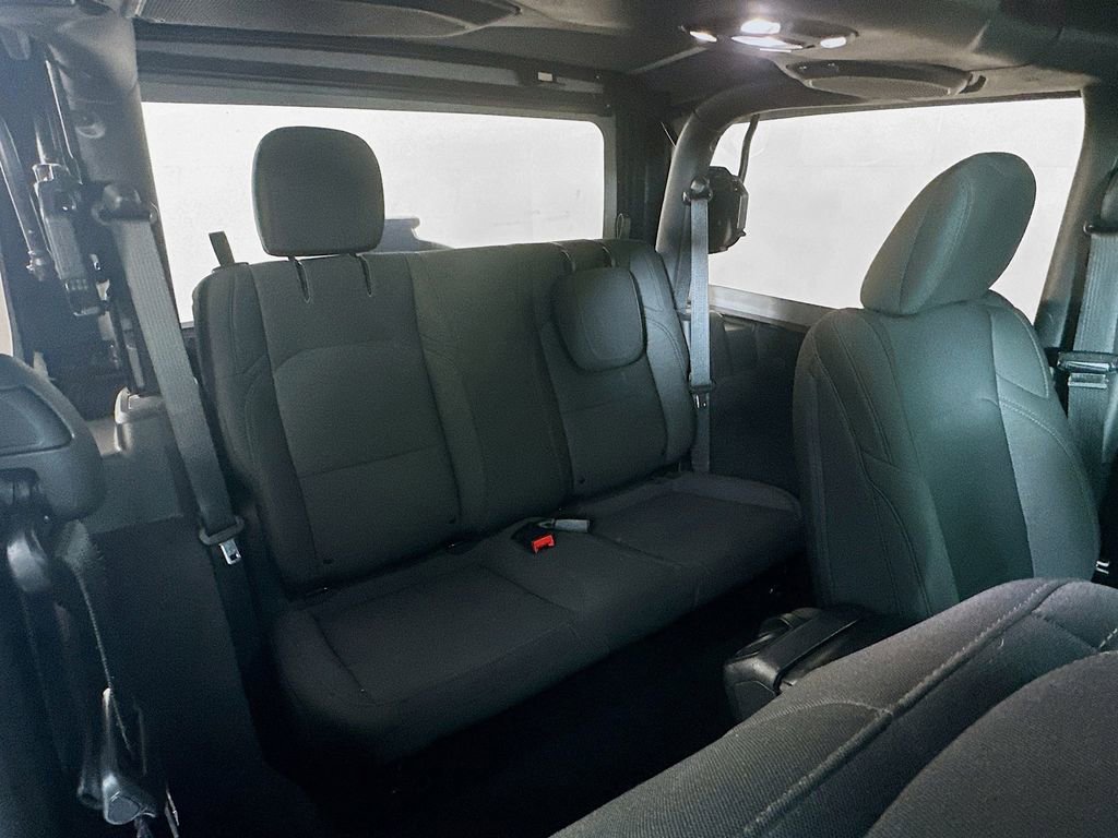 Certified 2019 Jeep Wrangler Sport image 33