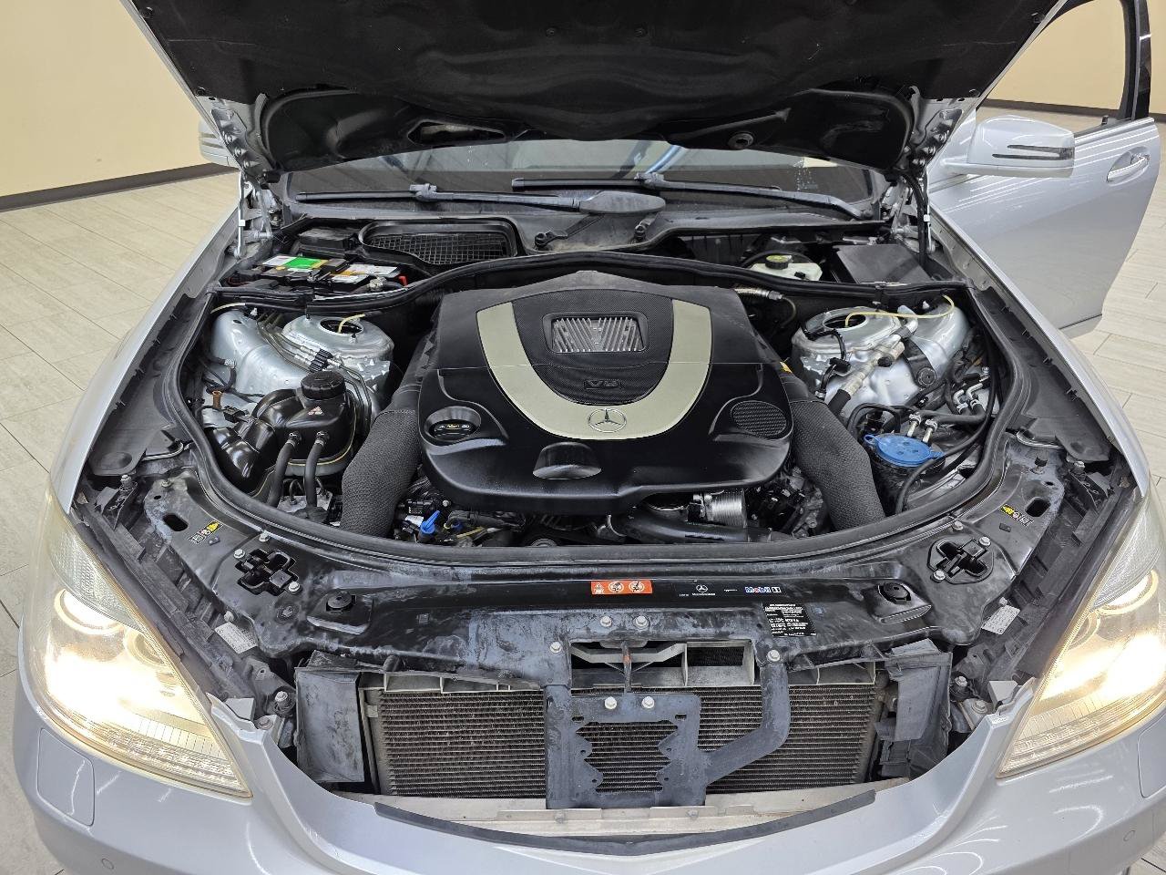 Used 2010 Mercedes-Benz S 550 image 44