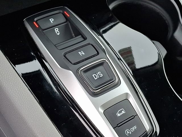 Used 2020 Honda Pilot Touring image 16