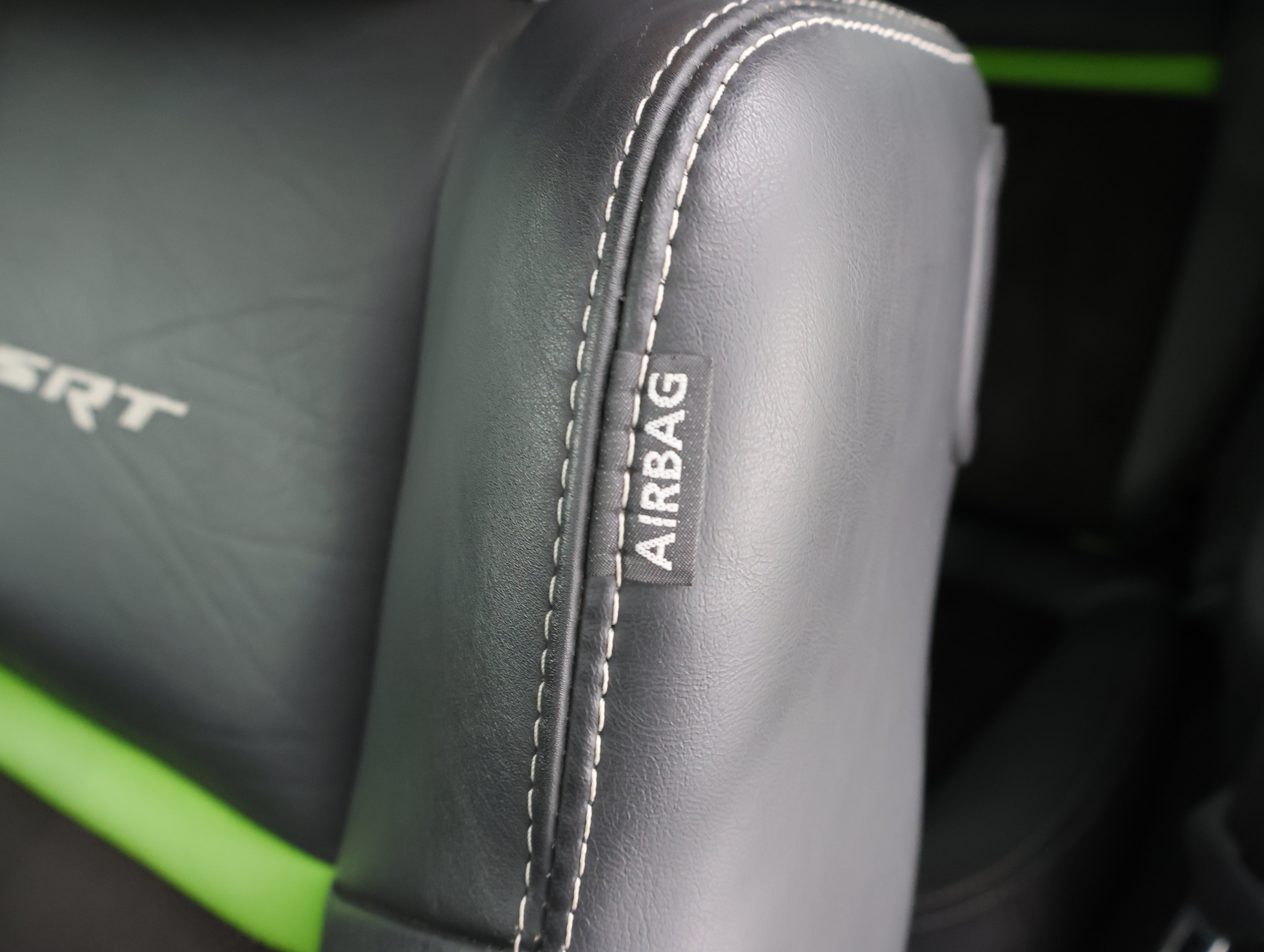 Used 2011 Dodge Challenger SRT8 w/ Green w/Envy Group RWD image 36