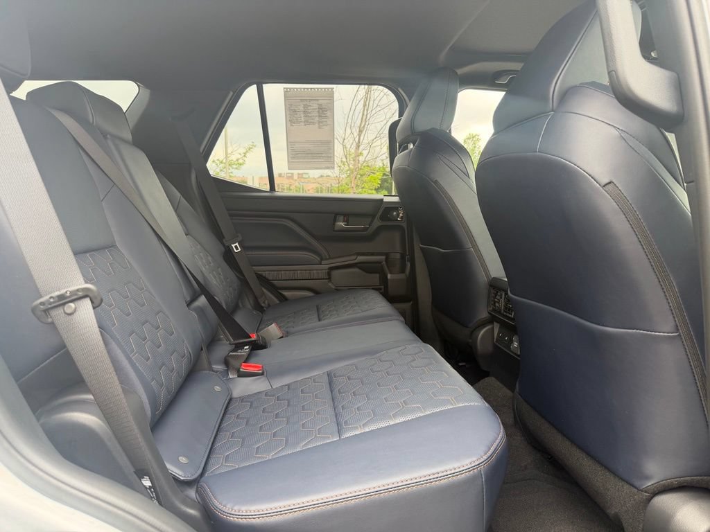 Used 2026 Toyota 4Runner Platinum AWD/4WD image 24