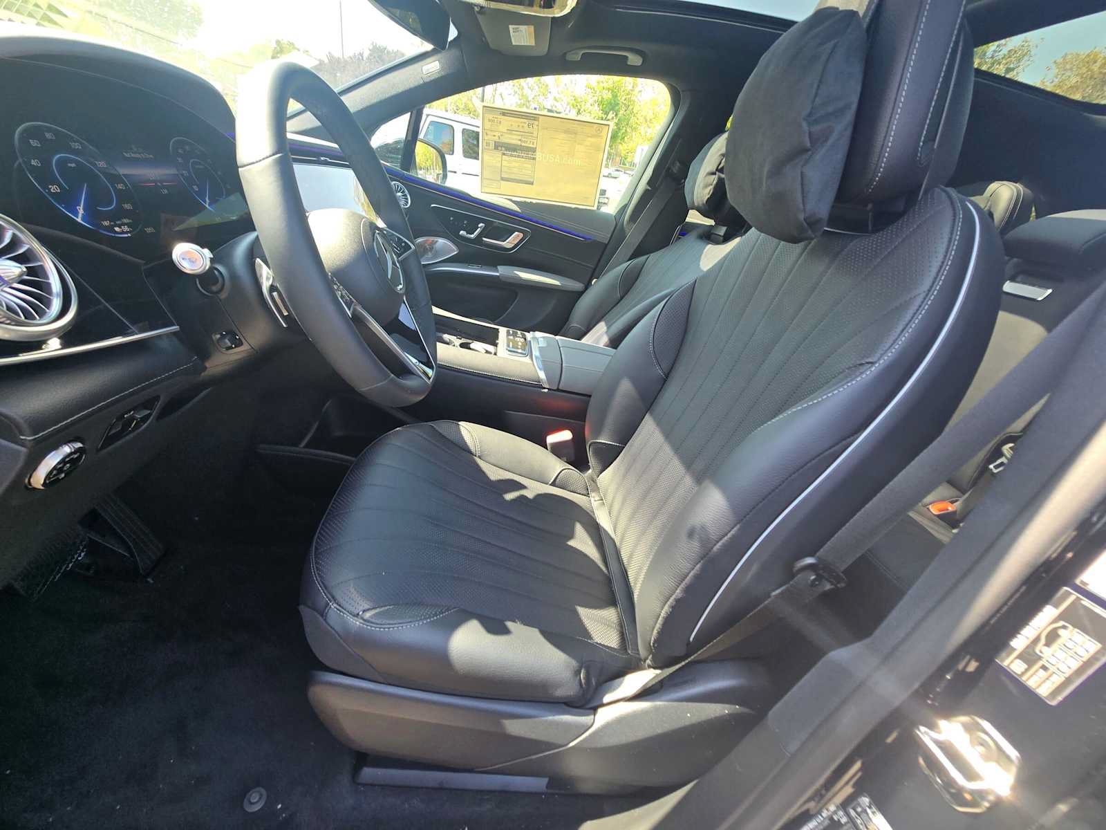 New 2026 Mercedes-Benz EQS 400 4MATIC SUV image 23