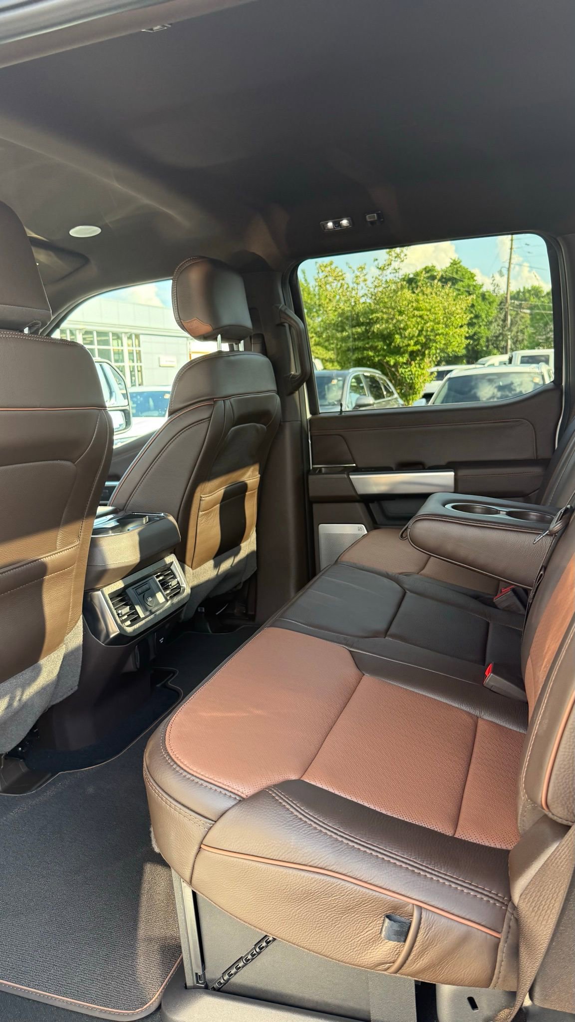 Used 2024 Ford F350 King Ranch w/ Chrome Package image 36
