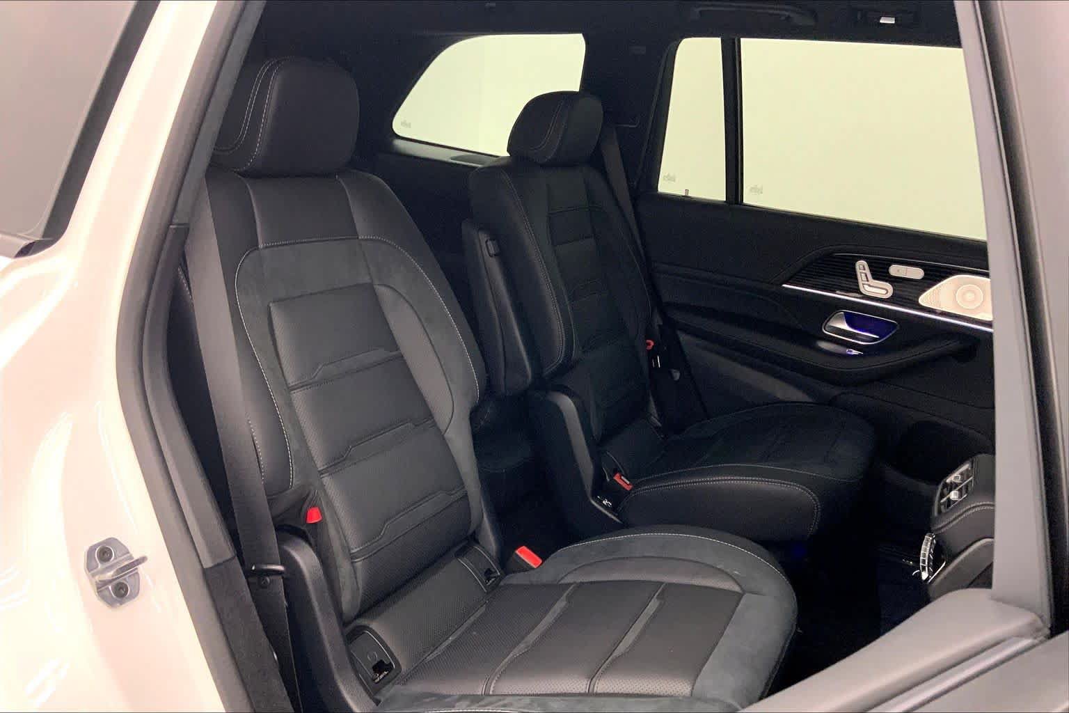 New 2026 Mercedes-Benz GLS 63 AMG 4MATIC image 14
