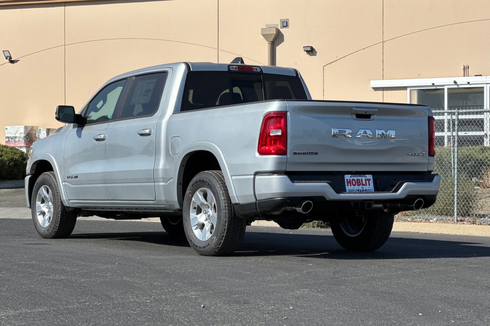 New 2027 RAM 1500 4x4 Crew Cab image 5