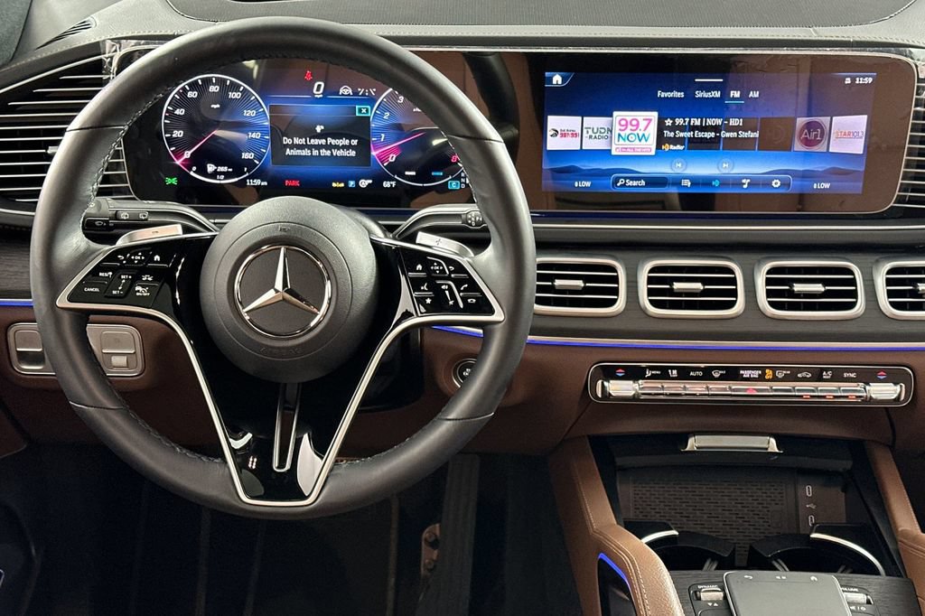 Certified 2026 Mercedes-Benz GLS 450 4MATIC image 18