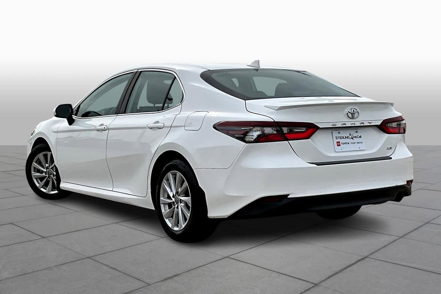 Used 2023 Toyota Camry LE FWD image 12