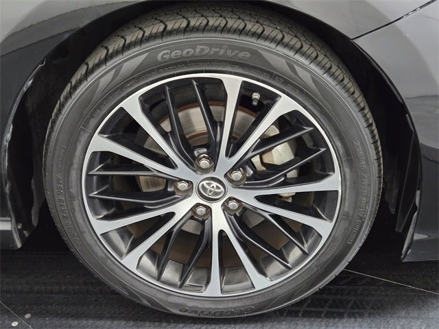 Used 2018 Toyota Camry SE image 9
