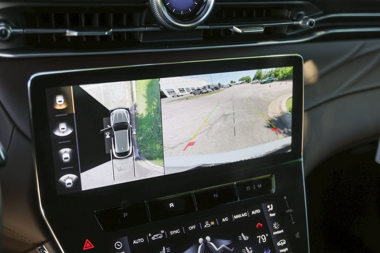 New 2026 Maserati Grecale Modena AWD/4WD image 19