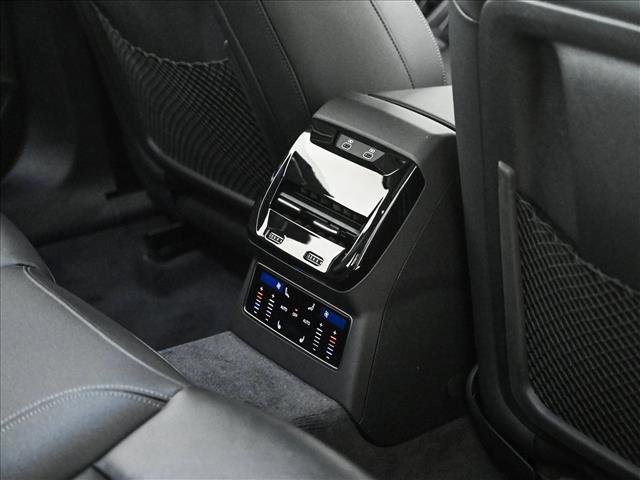 New 2026 Audi A6 Premium Plus AWD/4WD image 18