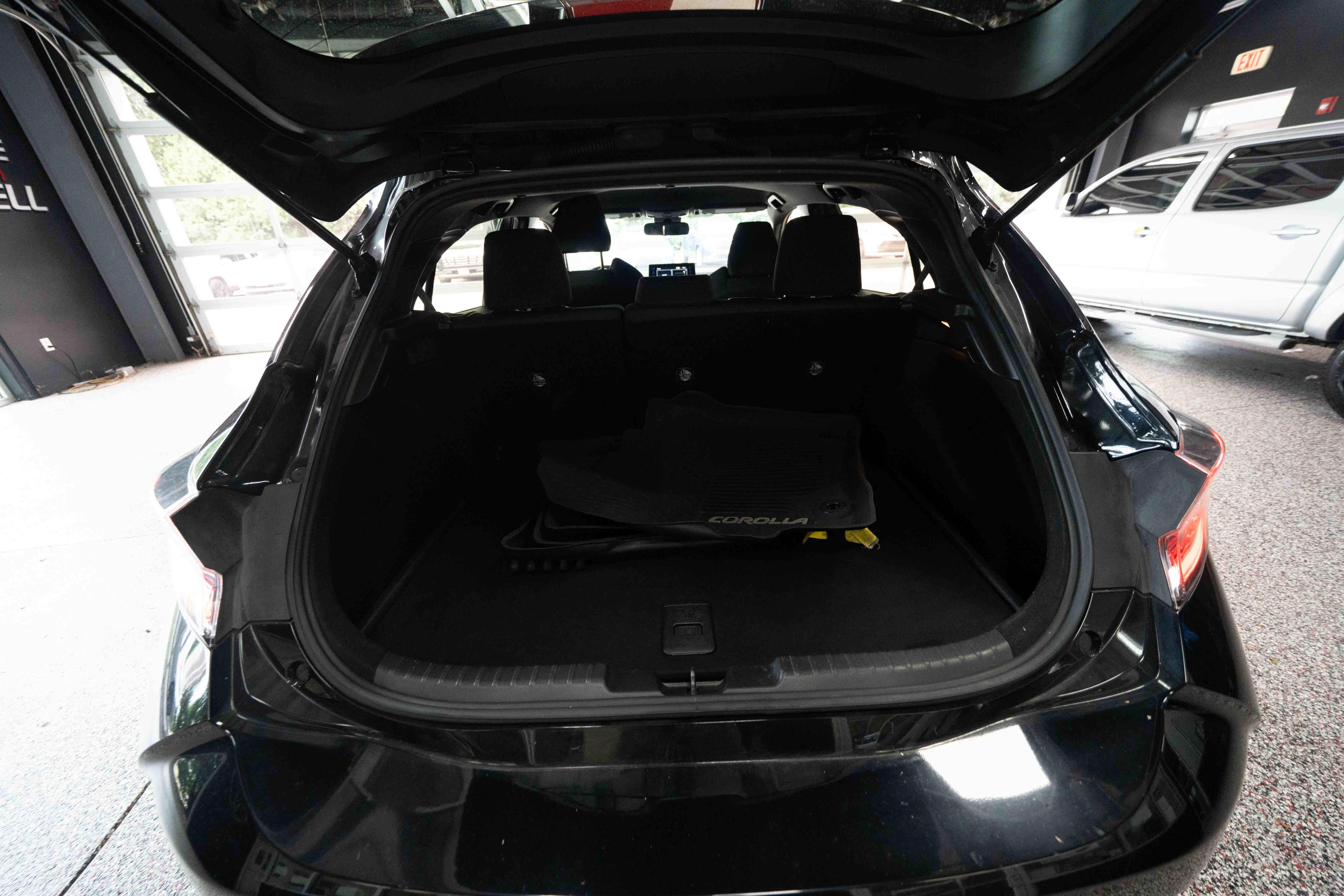 Used 2022 Toyota Corolla SE FWD image 27