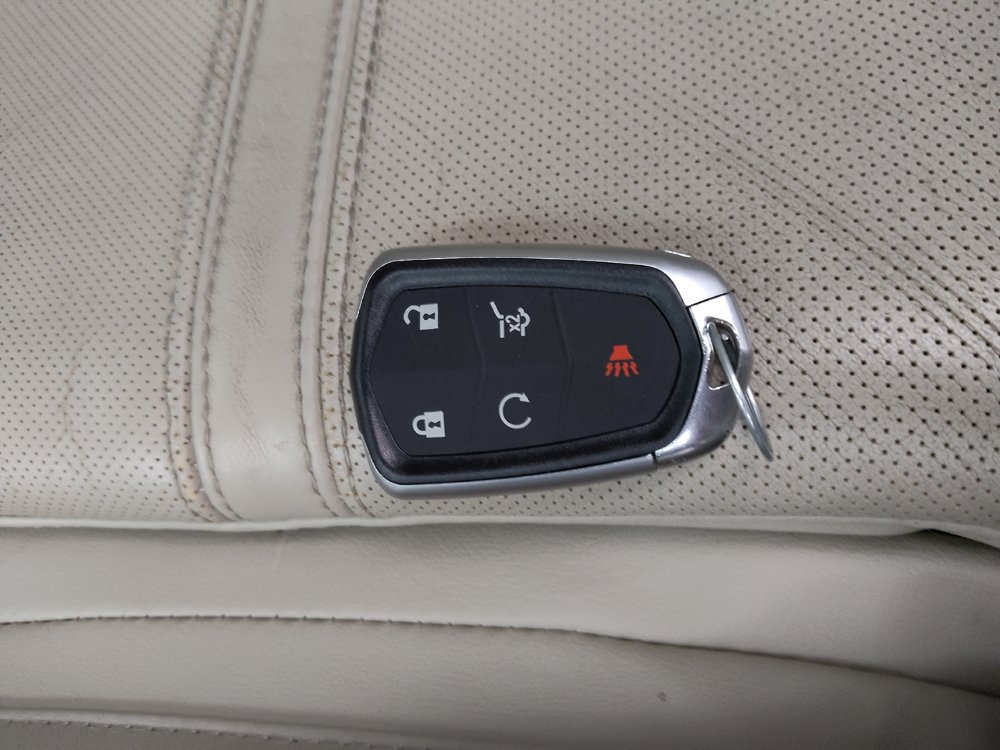 Used 2016 Cadillac SRX Luxury FWD image 32