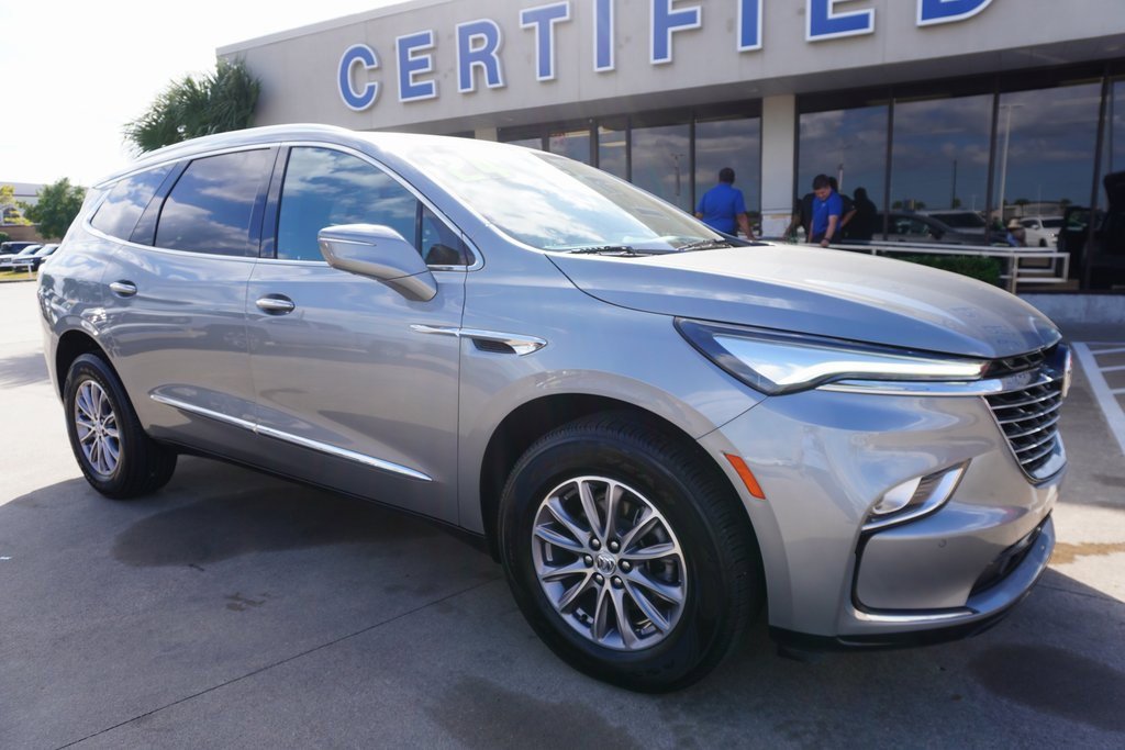 Used 2024 Buick Enclave Premium